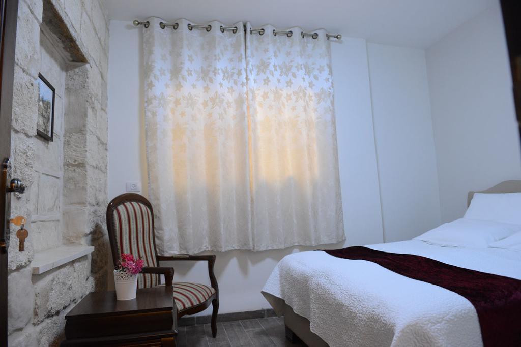 Mensa Christi Guesthouse Nazareth Buitenkant foto