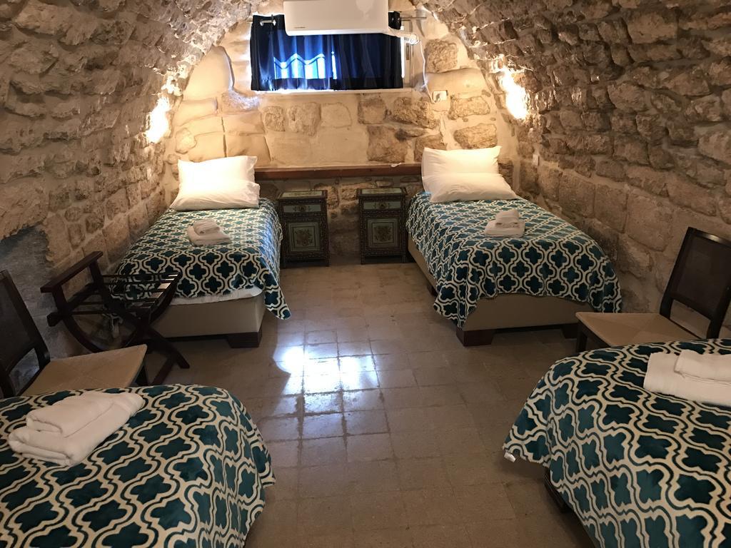 Mensa Christi Guesthouse Nazareth Buitenkant foto